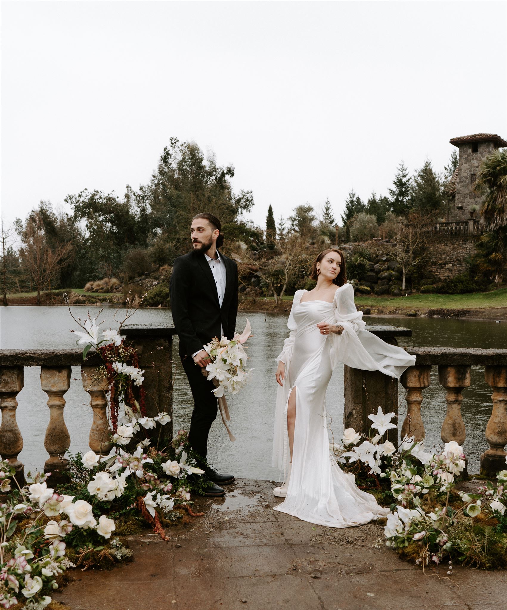Oregon elopement at a winery